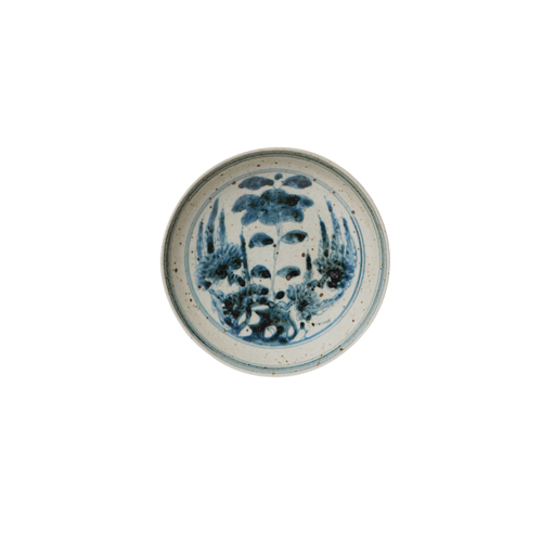 Small blue and white porcelain floral bouquet dish